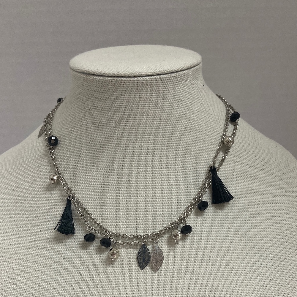 C1946 Signed Opera Length Tassel and Bead Vintage Necklace